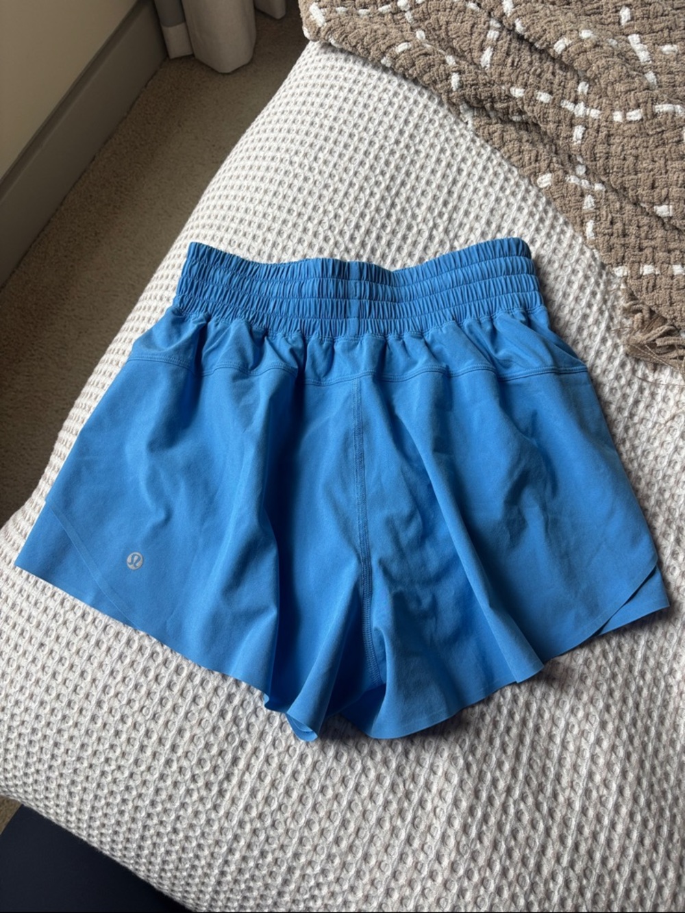 Lululemon shake it out HR shorts